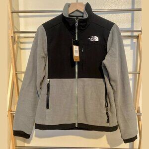 North Face Women’s Denali 2 Fleece Jacket Small Agave Green (discontinued color)